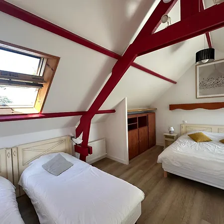 فندق Logis La Demeure Du Perron Quettehou