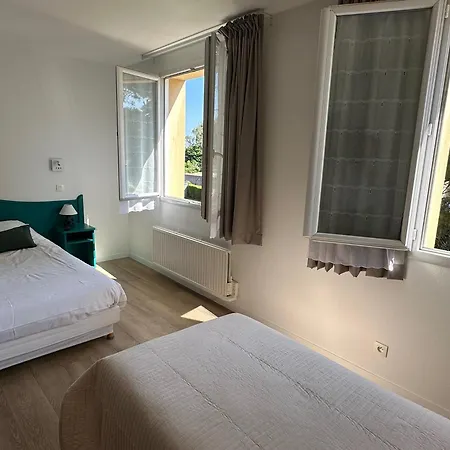 Logis La Demeure Du Perron Ξενοδοχείο 3*