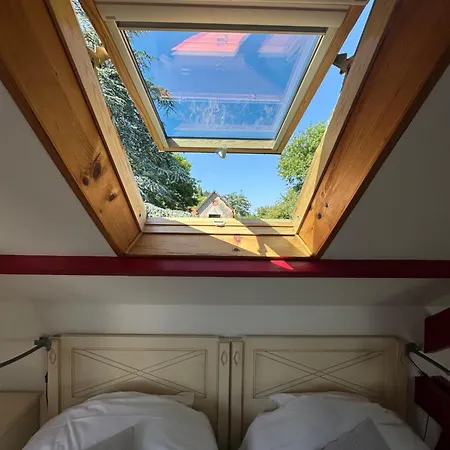 Logis La Demeure Du Perron 3*