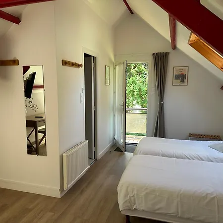 Logis La Demeure Du Perron