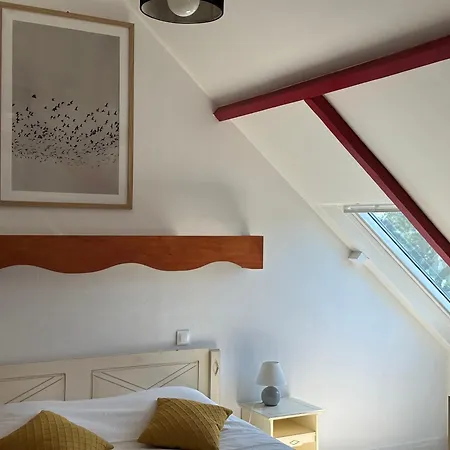 Logis La Demeure Du Perron 3* Quettehou