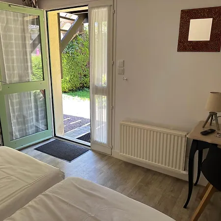 Logis La Demeure Du Perron 3*