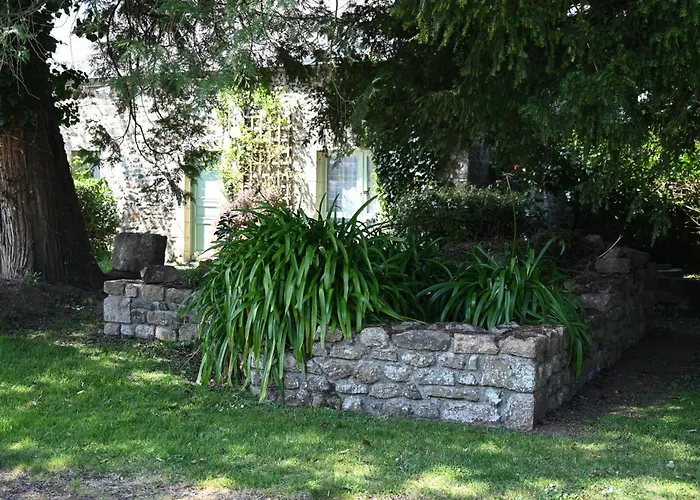 Logis La Demeure Du Perron 3* Quettehou