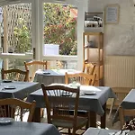 Logis La Demeure Du Perron 3* Quettehou