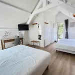 Logis La Demeure Du Perron Quettehou