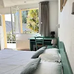 Logis La Demeure Du Perron 3*