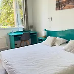 Logis La Demeure Du Perron Hotel Quettehou