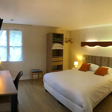 La Demeure Du Perron 3* Quettehou