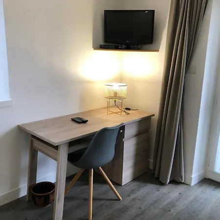 La Demeure Du Perron Hotel 3*