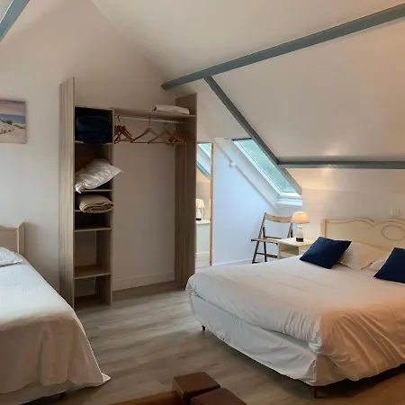 La Demeure Du Perron Hotel Quettehou