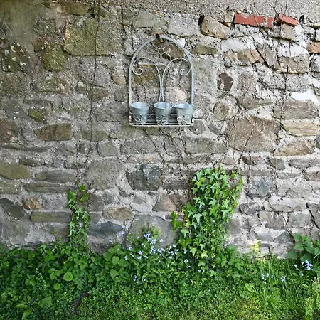 Hotel Logis La Demeure Du Perron Quettehou