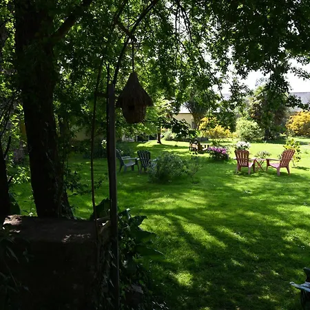 Logis La Demeure Du Perron 3*