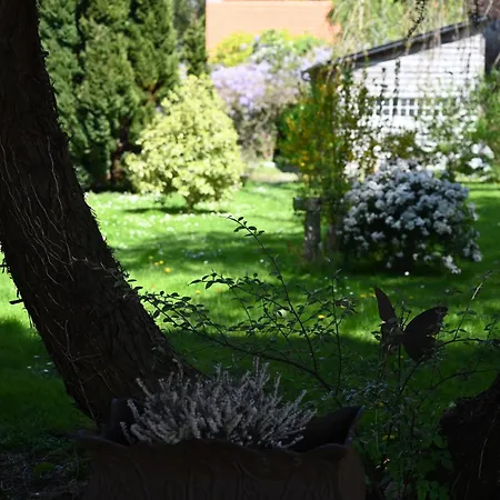 Logis La Demeure Du Perron Hotel 3*