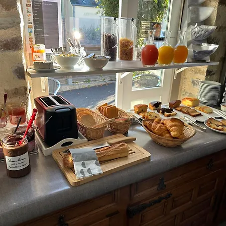 Hotel Logis La Demeure Du Perron