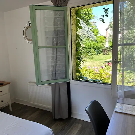 Logis La Demeure Du Perron