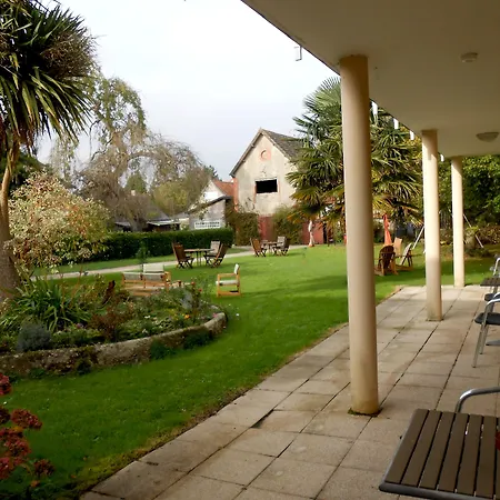 Logis La Demeure Du Perron 3* Quettehou