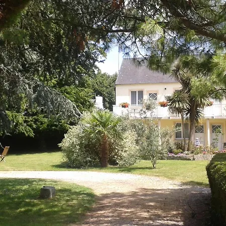 Logis La Demeure Du Perron Hotel Quettehou