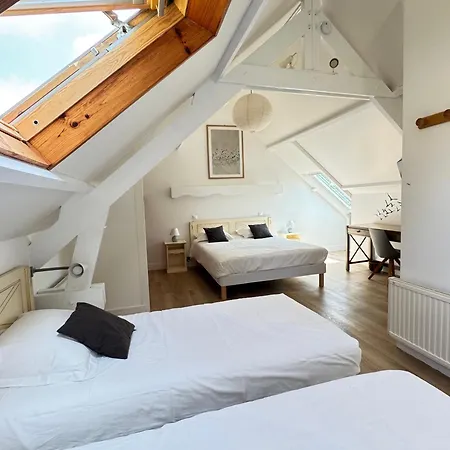 Hotel Logis La Demeure Du Perron Quettehou