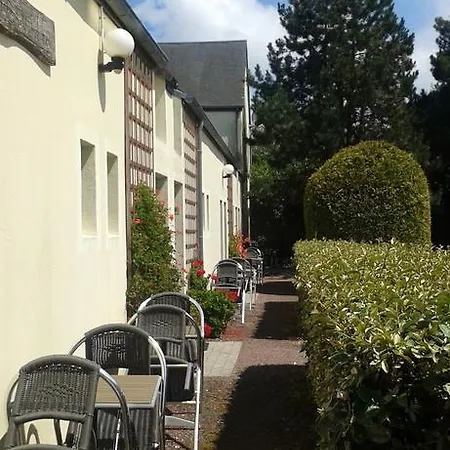 Logis La Demeure Du Perron Quettehou