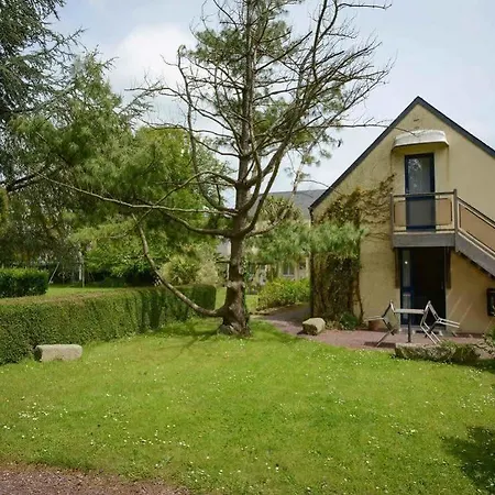 Logis La Demeure Du Perron 3* Quettehou