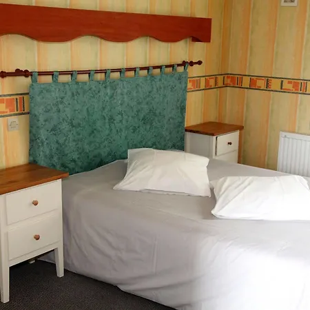 Logis La Demeure Du Perron 3*