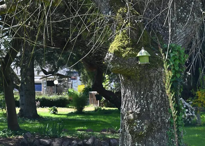 Logis La Demeure Du Perron Hotel 3*