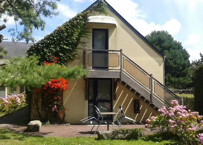 Logis La Demeure Du Perron