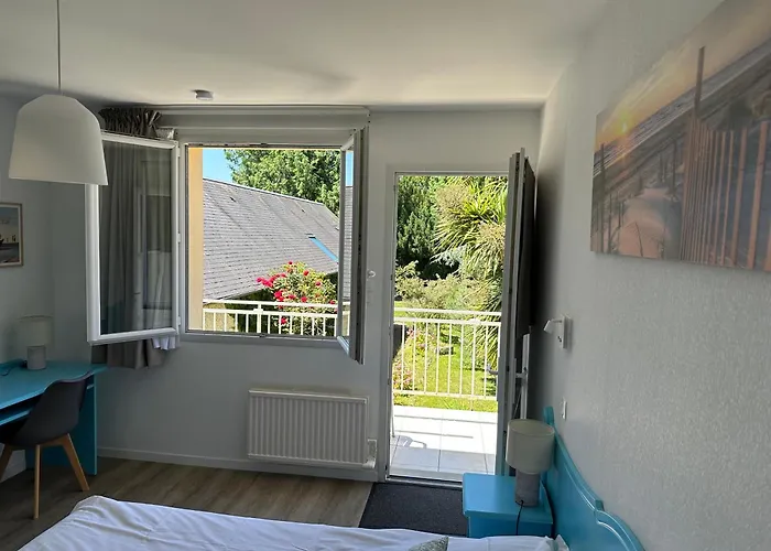 Otel Logis La Demeure Du Perron